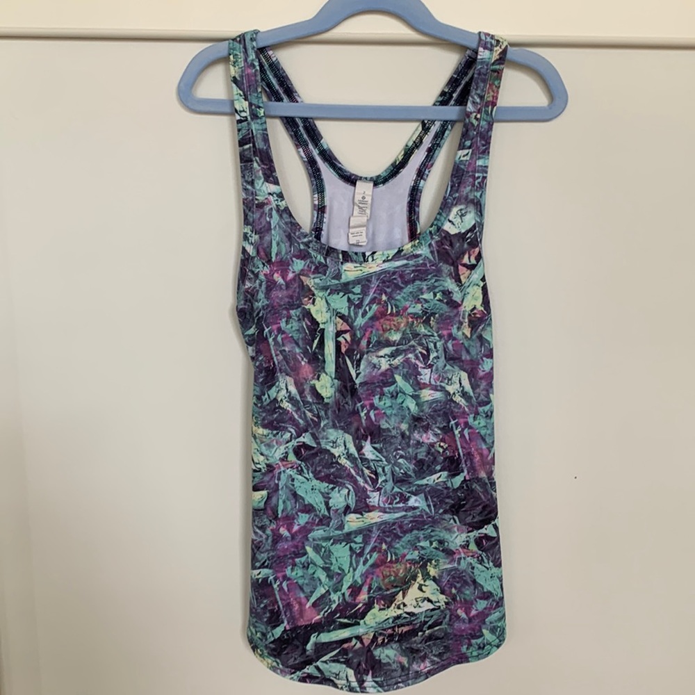 Lululemon tank top size 2